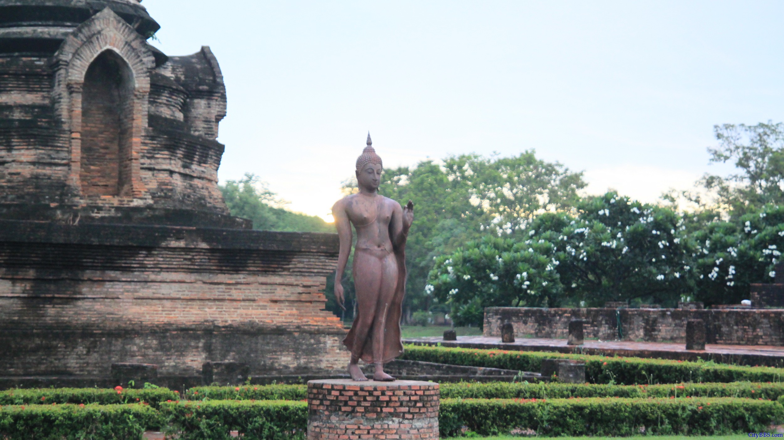sukhothai historical park 素可泰历史文化公园