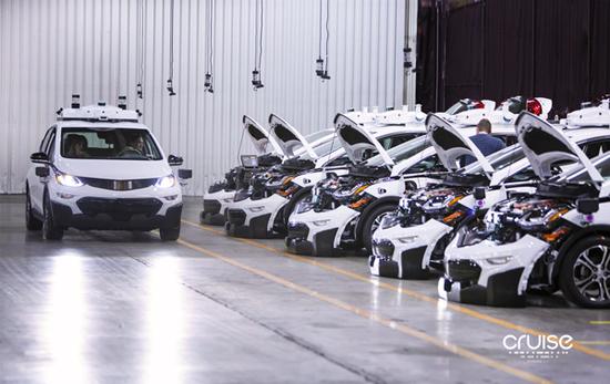 通用再砸1亿美金 无方向盘自动驾驶车将投产