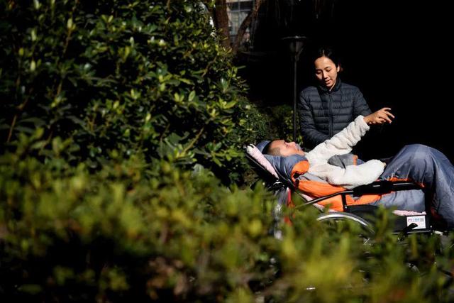 相恋7个月，她照顾昏迷男友3年！