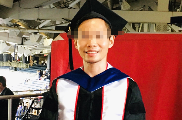 有一位叫赖祥恩的博士在陪着父母逛街时，遭到了一名黑人袭击