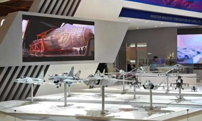 在航展上的我国一众军工产品