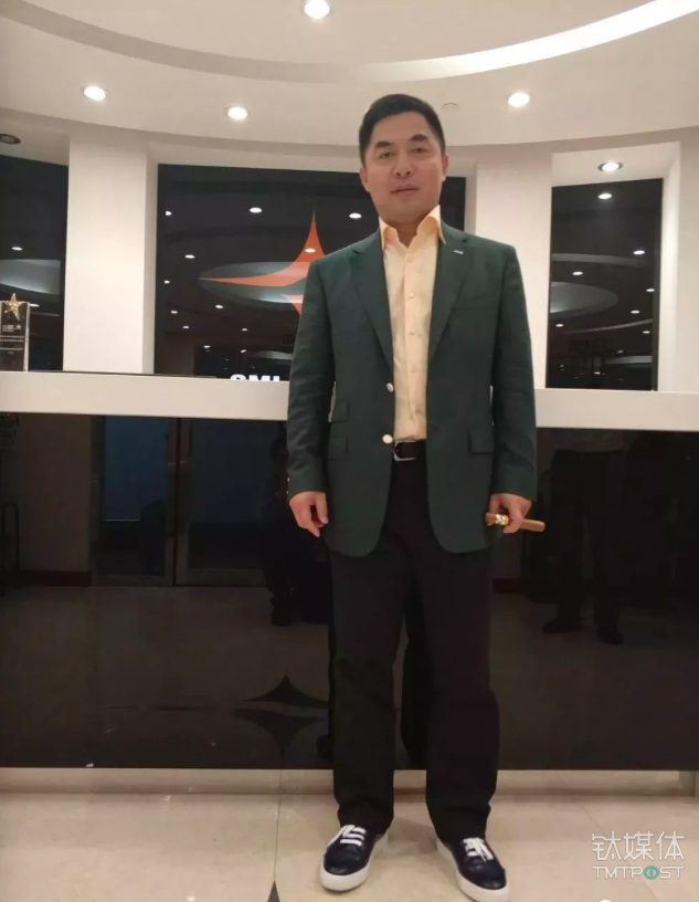 覃辉